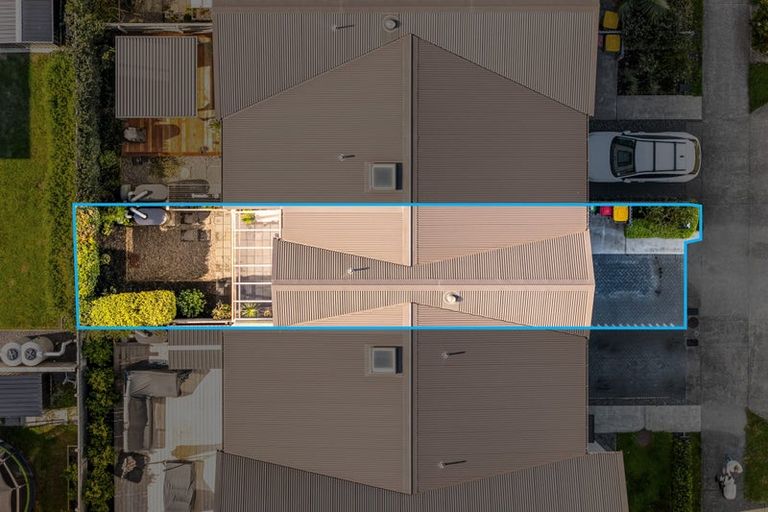 Photo of property in 73 Kopuru Road, Whenuapai, Auckland, 0618