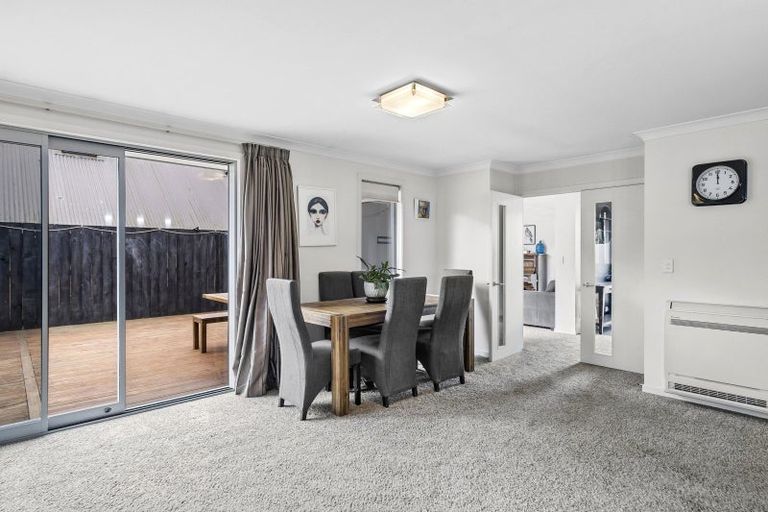 Photo of property in 6f Main Road, Fairfield, Dunedin, 9018