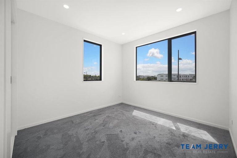 Photo of property in 50 Corporal Street, Papakura, 2110