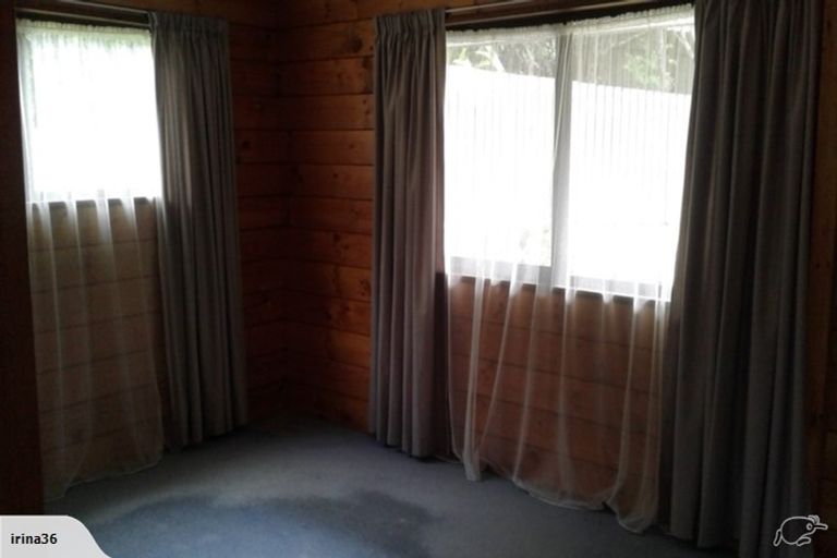 Photo of property in 105 Logie Street, Stokes Valley, Lower Hutt, 5019