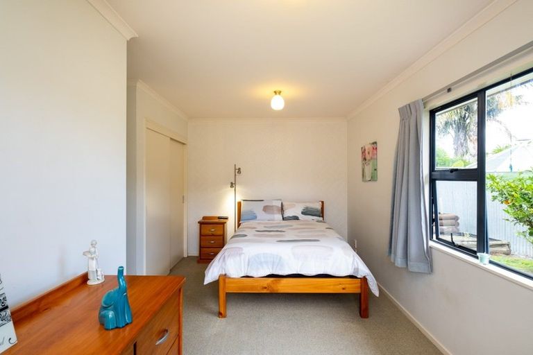 Photo of property in 27 King Street, Taradale, Napier, 4112