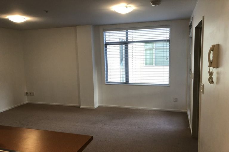 Photo of property in Dixon Towers, 9/115 Dixon Street, Te Aro, Wellington, 6011