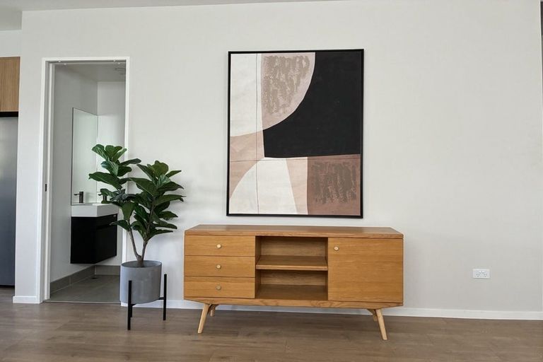 Photo of property in 4/10b Huka Road, Birkenhead, Auckland, 0626