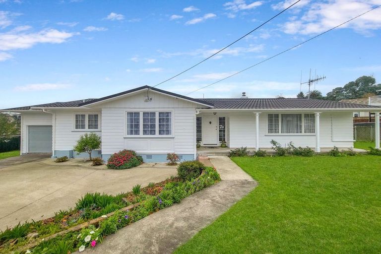 Photo of property in 73 Parkes Avenue, Saint Johns Hill, Whanganui, 4501