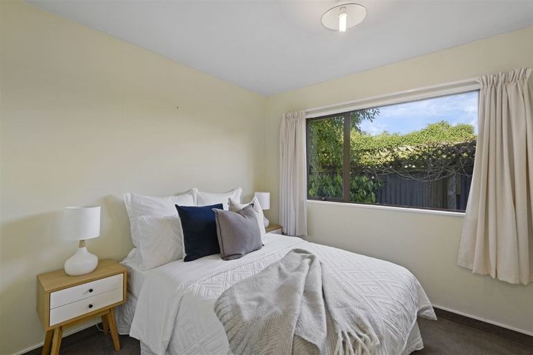 Photo of property in 2/70 Milton Street, Somerfield, Christchurch, 8024