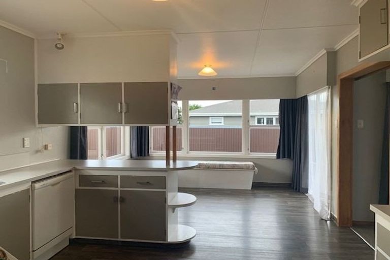 Photo of property in 50 Clarence Cox Crescent, Pirimai, Napier, 4112