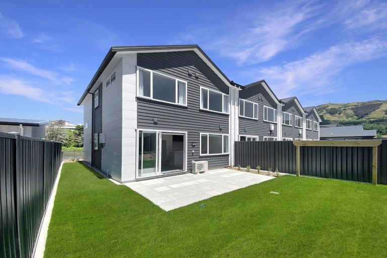 Photo of property in 36 Pateke Drive, Kenepuru, Porirua, 5022