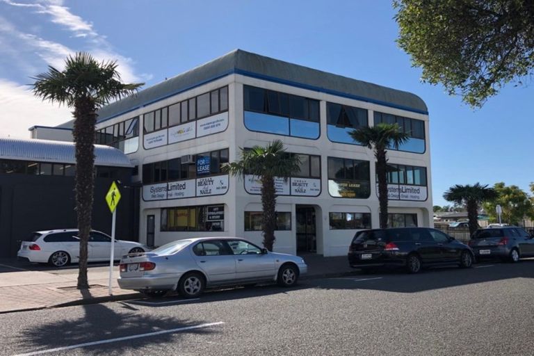 Photo of property in 144e Kennedy Road, Marewa, Napier, 4110