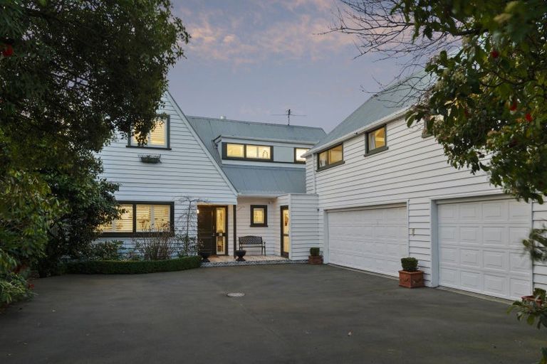 Photo of property in 63 Glandovey Road, Fendalton, Christchurch, 8052