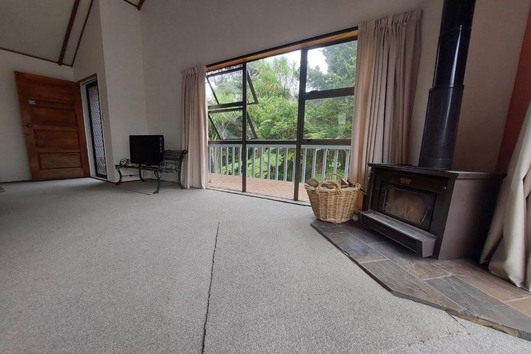 Photo of property in 1/30a Verbena Road, Birkdale, Auckland, 0626