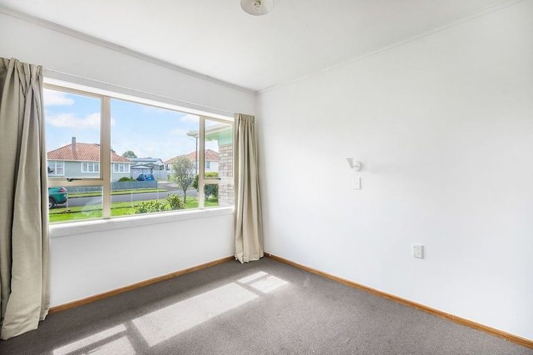Photo of property in 6 Montgomery Avenue, Pukekohe, 2120