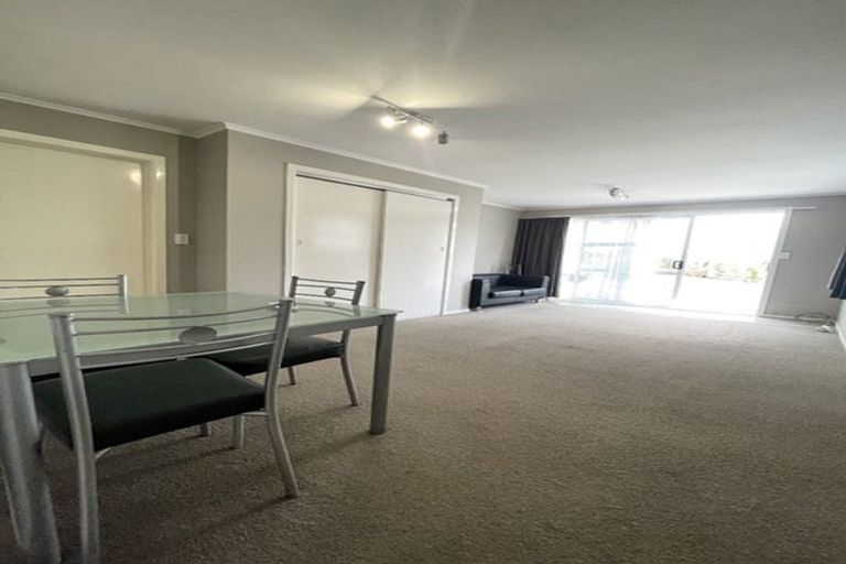 Photo of property in 31 Riverhills Avenue, Pakuranga Heights, Auckland, 2010