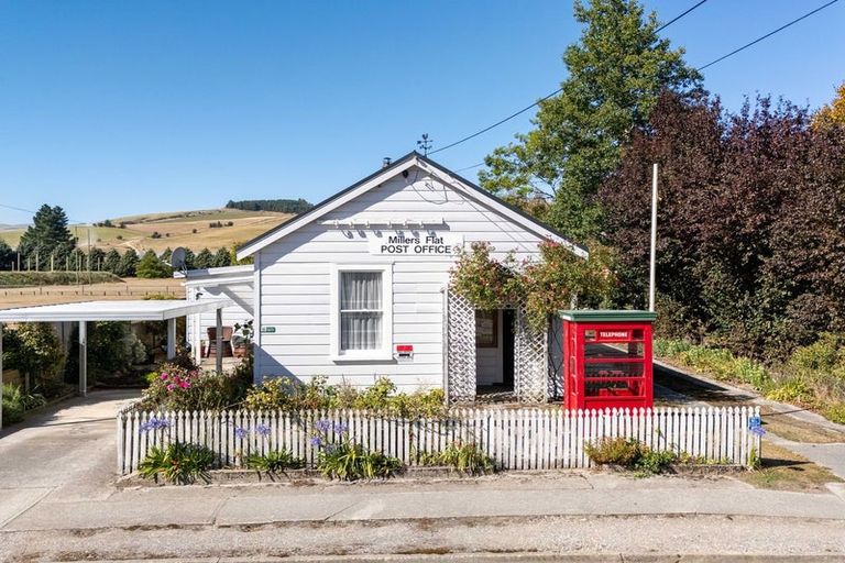 Photo of property in 1673 Teviot Road, Millers Flat, Roxburgh, 9572