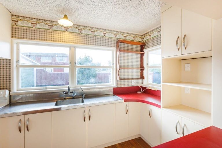 Photo of property in 9 Ajax Place, Highbury, Palmerston North, 4412