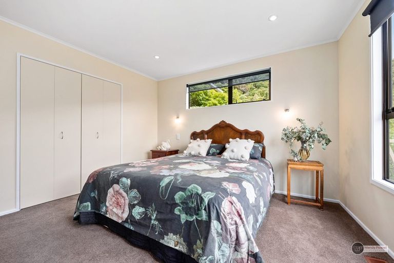 Photo of property in 36 Woodvale Grove, Fairfield, Lower Hutt, 5011