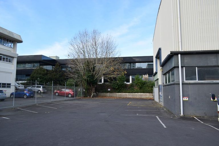 Photo of property in 15 Morgan Street, Johnsonville, Wellington, 6037