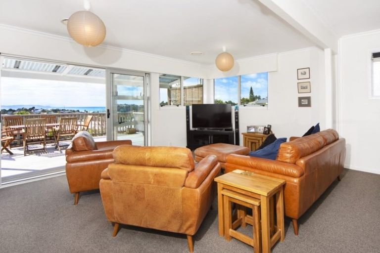 Photo of property in 5 Norfolk Road, Stanmore Bay, Whangaparaoa, 0932