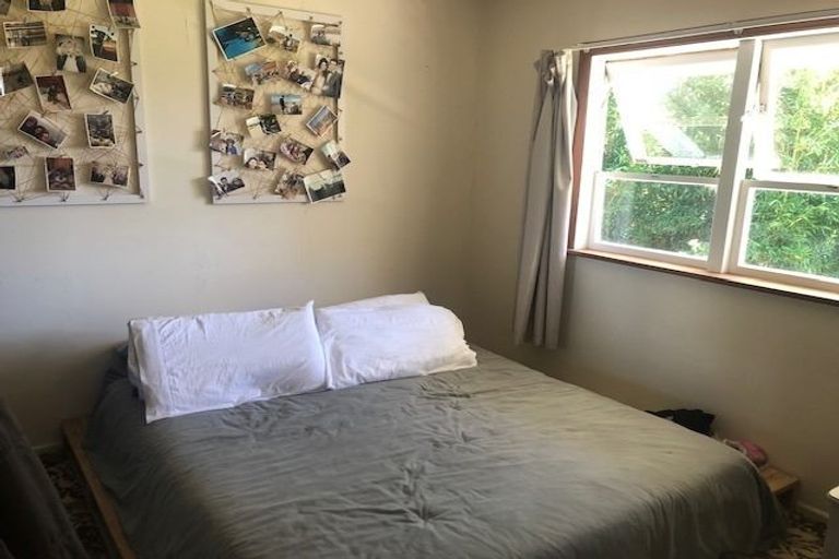 Photo of property in 7a Glenvar Road, Torbay, Auckland, 0630