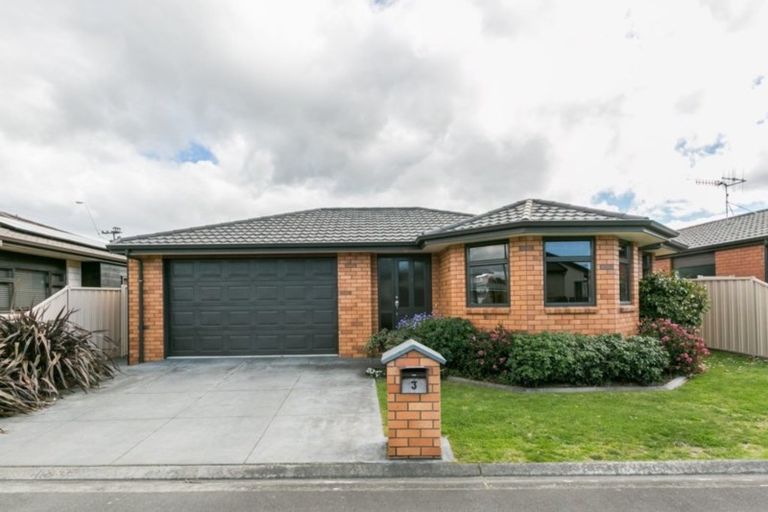 Photo of property in 3 Weatherfield Mews, Taradale, Napier, 4112