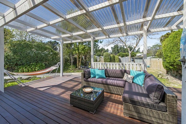 Photo of property in 26 Rotten Row, Waikuku Beach, 7473