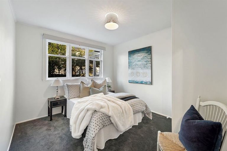 Photo of property in 2/156 Nile Road, Milford, Auckland, 0620