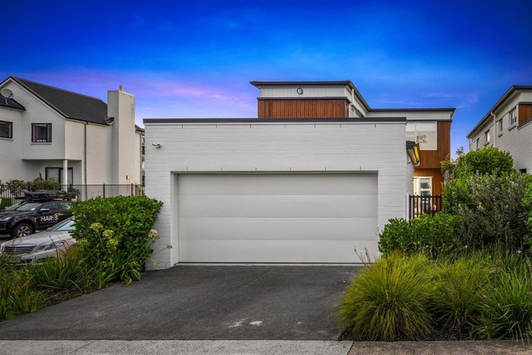 Photo of property in 11 Frances Bryers Road, Hobsonville, Auckland, 0616