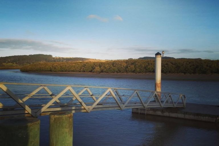 Photo of property in 3/35 Springs Road, Parakai, 0830