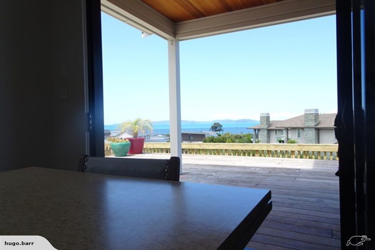 Photo of property in 9 Koru Place, Snells Beach, 0920