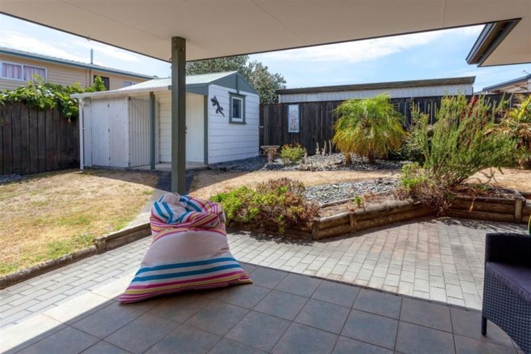 Photo of property in 105 The Drive, Whangamata, 3620