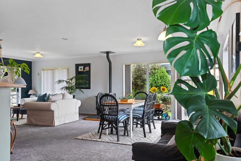 Photo of property in 26 Hoyte Place, Pukehangi, Rotorua, 3015