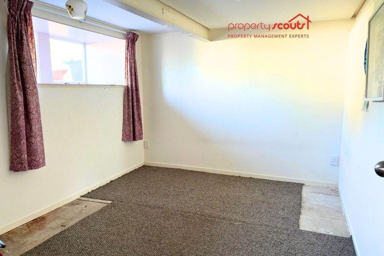Photo of property in 12 Pikarere Street, Titahi Bay, Porirua, 5022