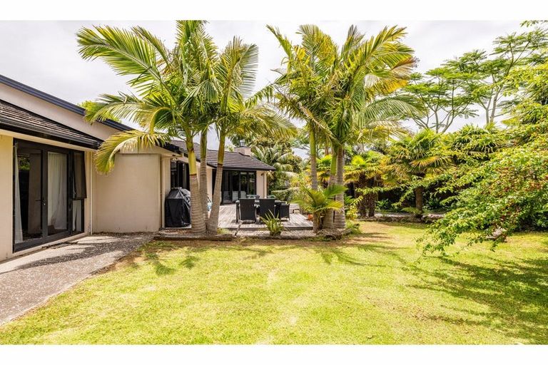 Photo of property in 2 Pickmere Lane, Kerikeri, 0230