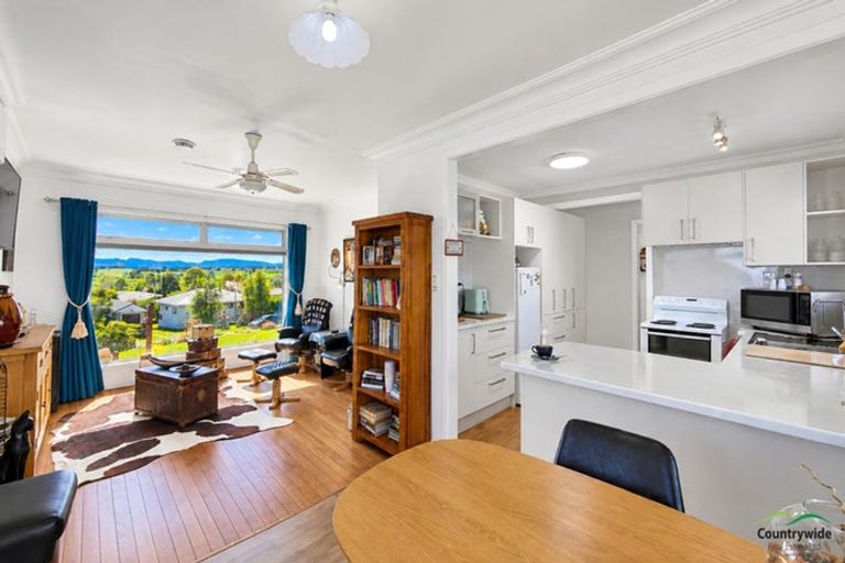Photo of property in 4 Churchill Street, Putaruru, 3411