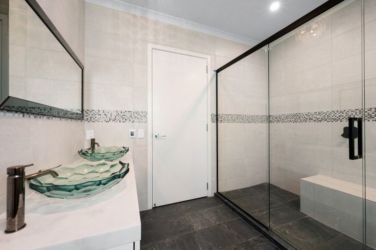 Photo of property in 23 Glenside Road, Glenside, Wellington, 6037