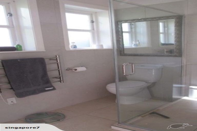 Photo of property in 118 Cashmere Avenue, Khandallah, Wellington, 6035