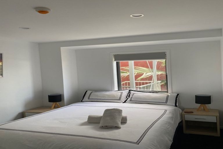 Photo of property in 2a/6 Winchester Street, Grey Lynn, Auckland, 1010