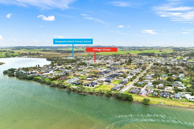 Photo of property in 23 William Gilbert Drive, Mangawhai, 0505