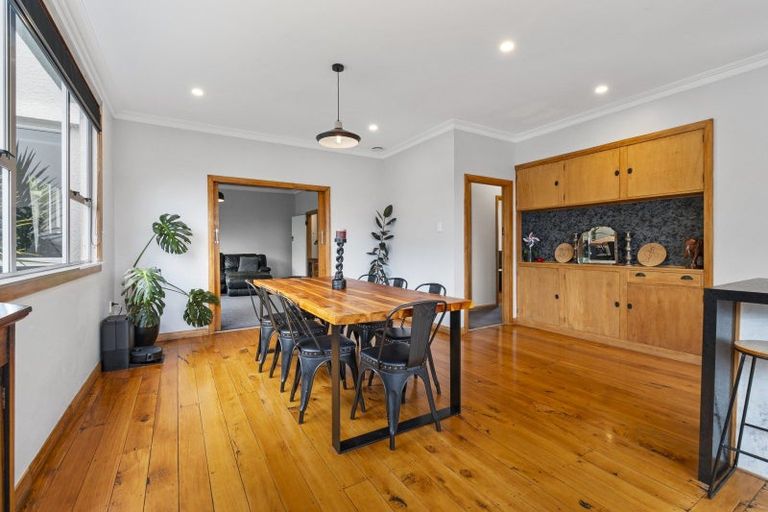 Photo of property in 501 Halcombe Road, Feilding, 4775