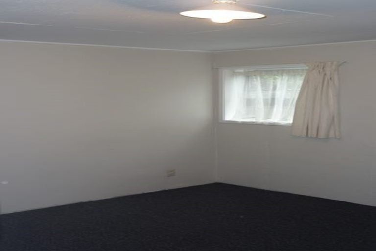 Photo of property in 4/6 Miro Street, New Lynn, Auckland, 0600