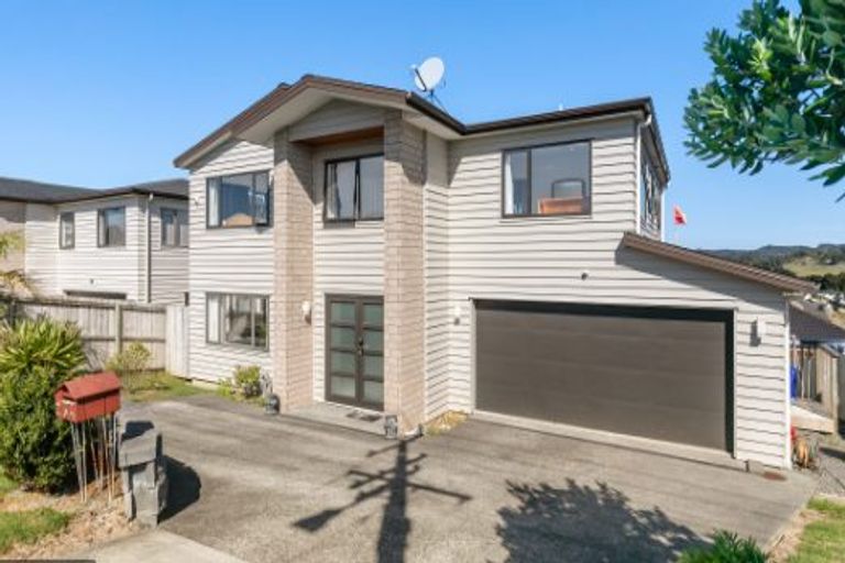Photo of property in 234 Sturges Road, Henderson, Auckland, 0612