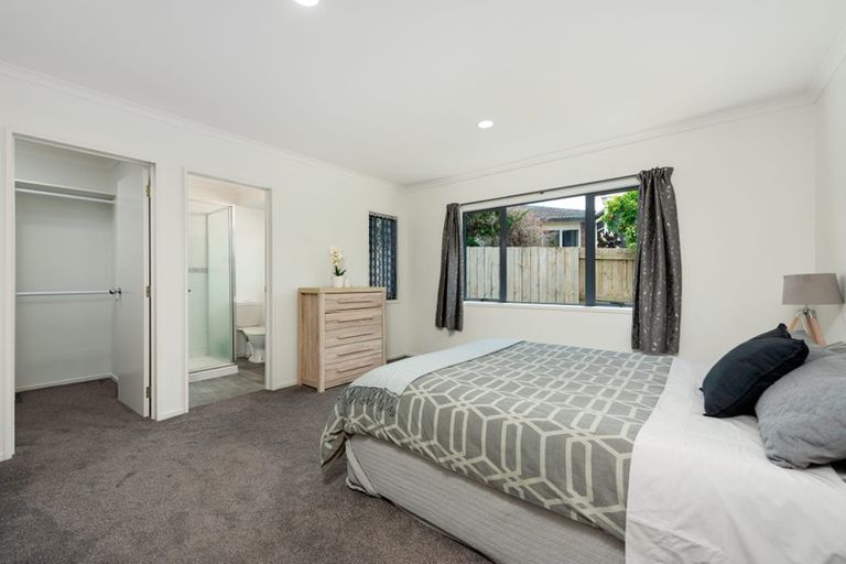 Photo of property in 49 Fairview Place, Te Puke, 3119