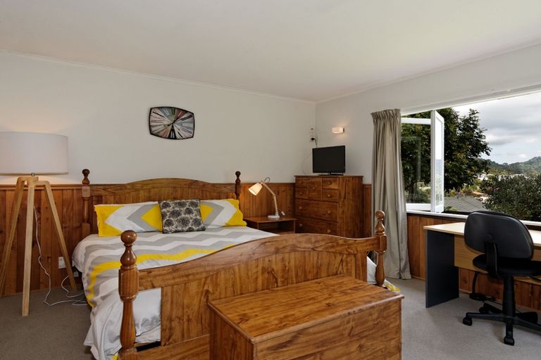 Photo of property in 235a Titirangi Road, Titirangi, Auckland, 0604