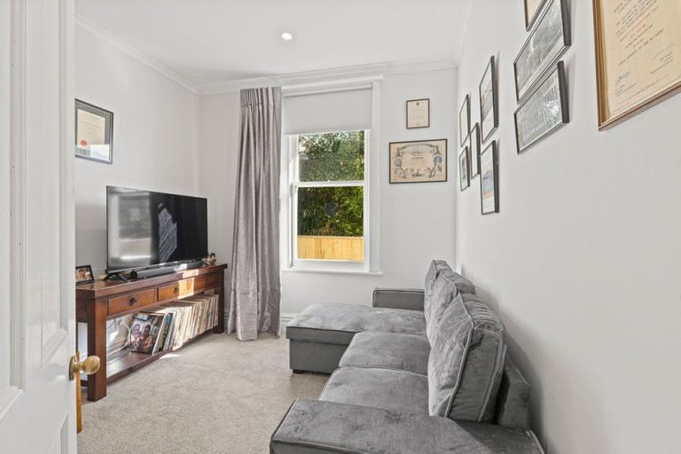 Photo of property in 2c Saint Leonard Street, Saint Johns Hill, Whanganui, 4501