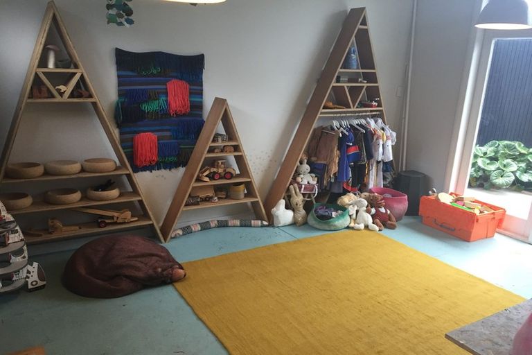 Photo of property in 43 Delhi Crescent, Khandallah, Wellington, 6035