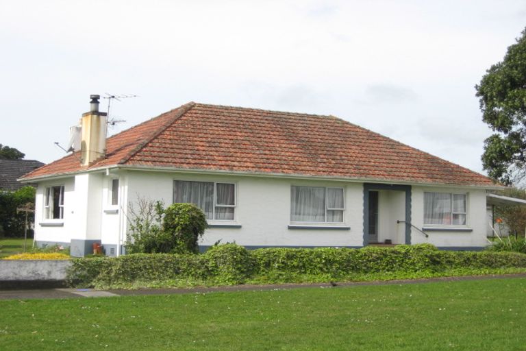 Photo of property in 28 Seymour Street, Waitara, 4320