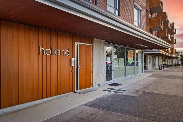 Photo of property in 203/160a Hobsonville Point Road, Hobsonville, Auckland, 0616