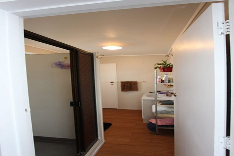 Photo of property in 146 Miranda Street, Stratford, 4332