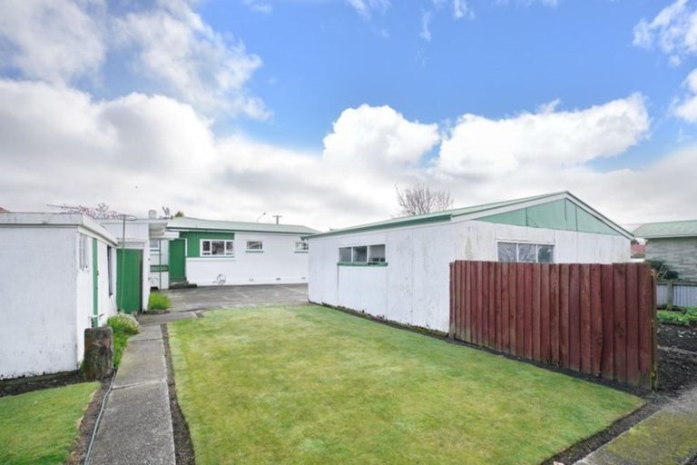 Photo of property in 430 Innes Road, Mairehau, Christchurch, 8052