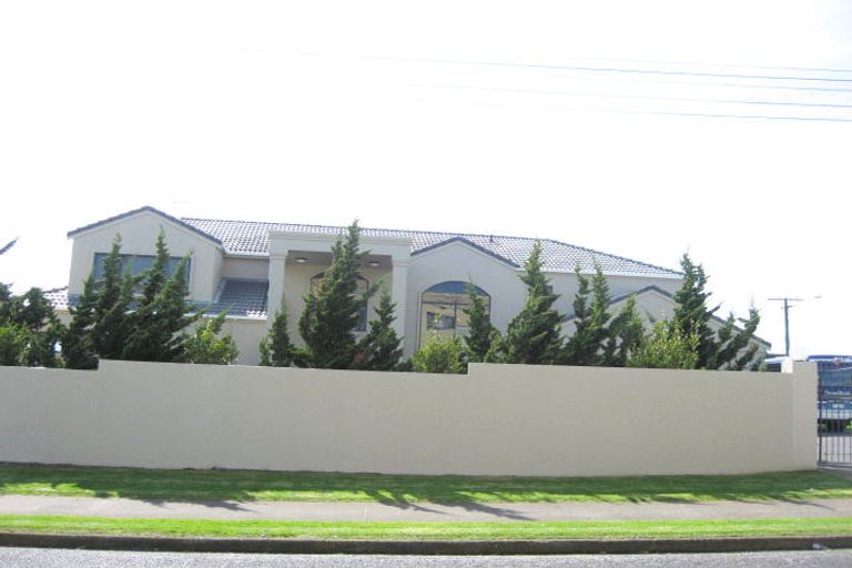 Photo of property in 9 Weymouth Street, New Plymouth, 4310