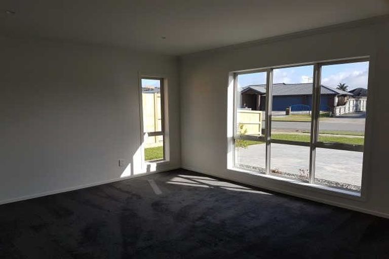 Photo of property in 11 Magellan Rise, Flagstaff, Hamilton, 3210